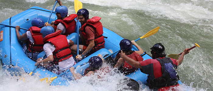 Pacuare Whitewater Rafting  Class III-IV